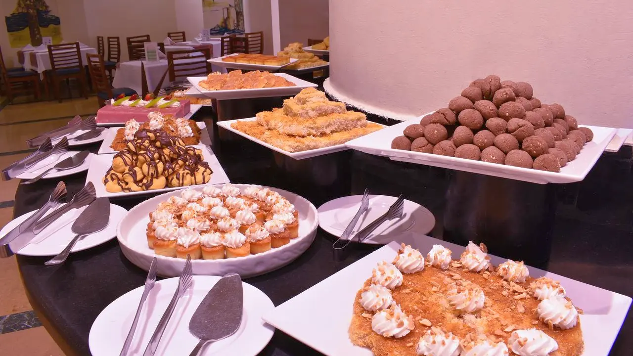 الفندق باروتيل بيتش ريزورت - شرم الشيخ